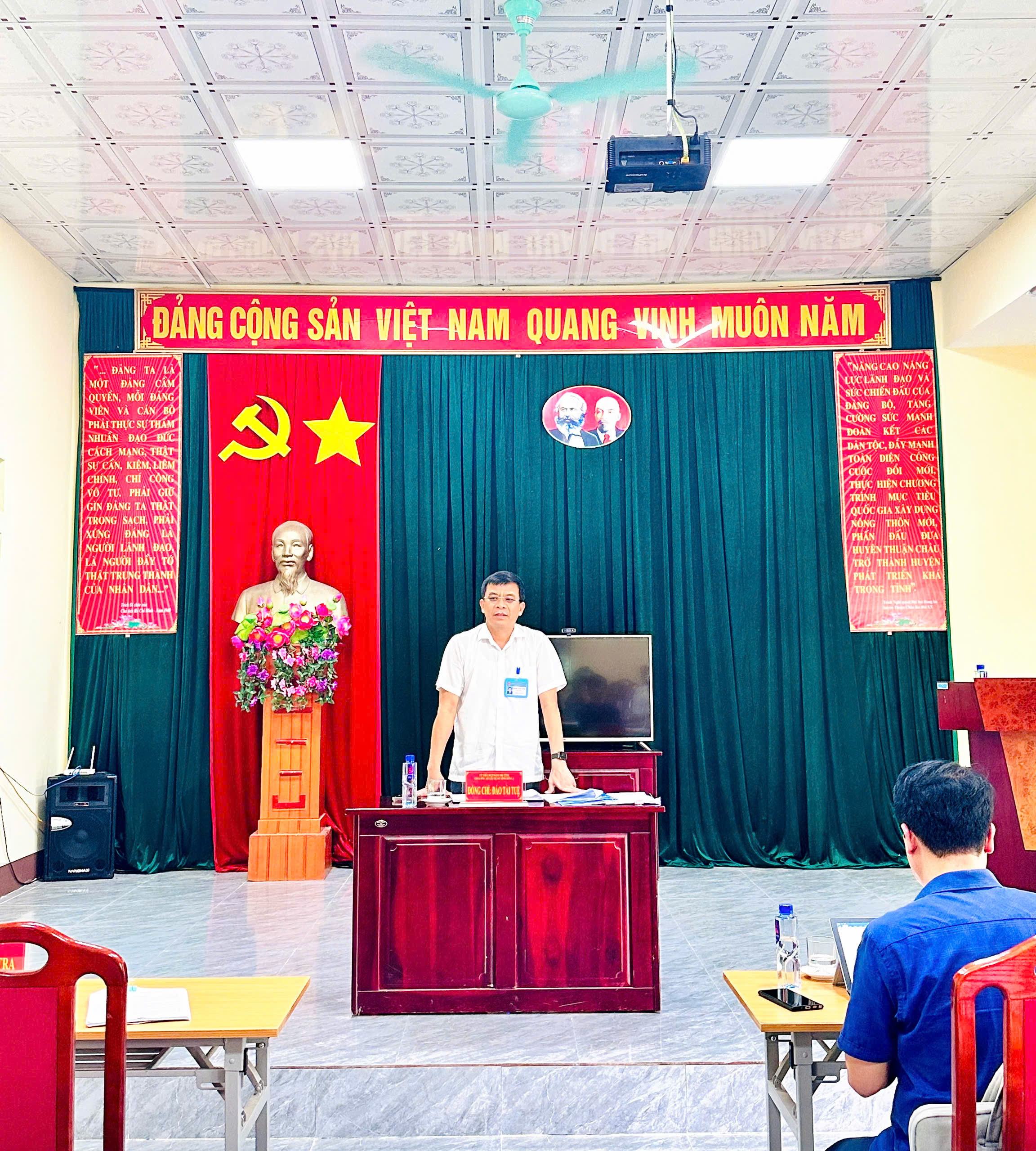 anh tin bai